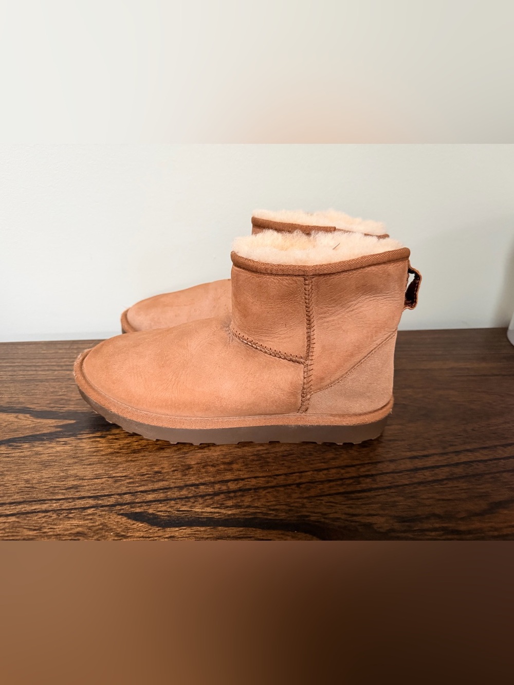 Shearling Ankle Boots suede wool size 8 woman’s  like new